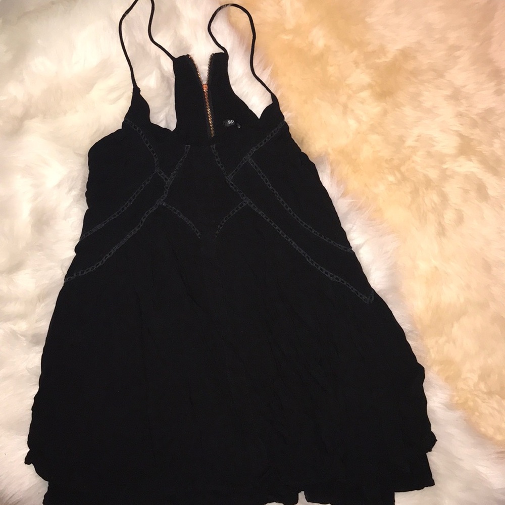 Rosebullet Dress - Picture 4 of 5